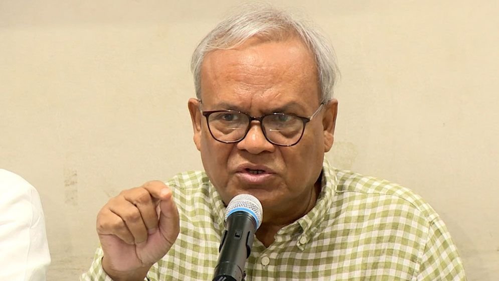‘প্রখ্যাত ক্রিকেটার ফোন করে বলেছিল, বিএনপি থেকে নির্বাচন করতে চাই’