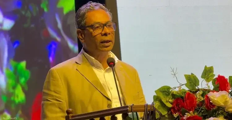 রাজনৈতিক বিবেচনায় চিকিৎসকদের ক্যারিয়ার নষ্ট করা হবে না
